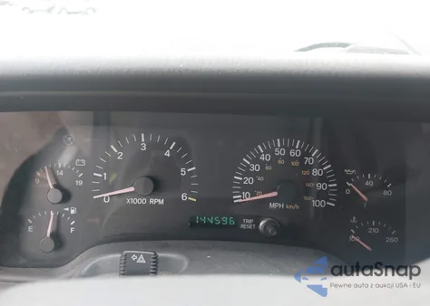 2000 Jeep Cherokee Sport from USA, damaged, VIN 1J4FF48S5YL262719